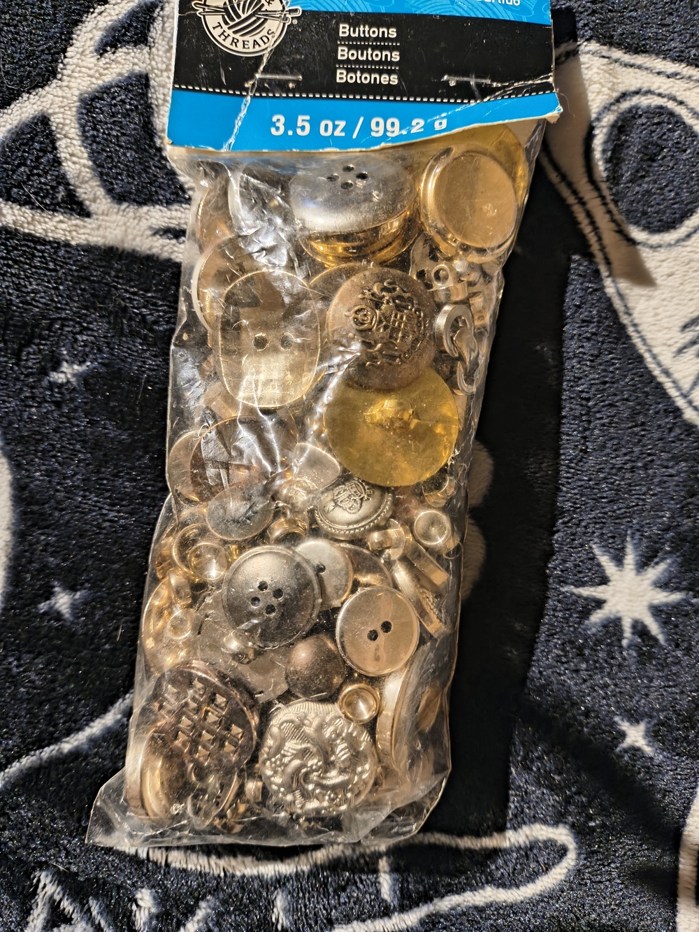 Loops & Threads Assorted Metal Buttons - Gold & Silver Mix - Picture 4 of 6